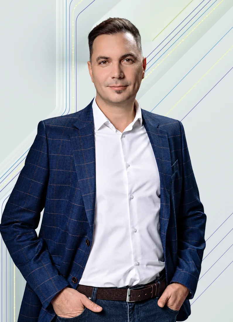 Антон Атоян