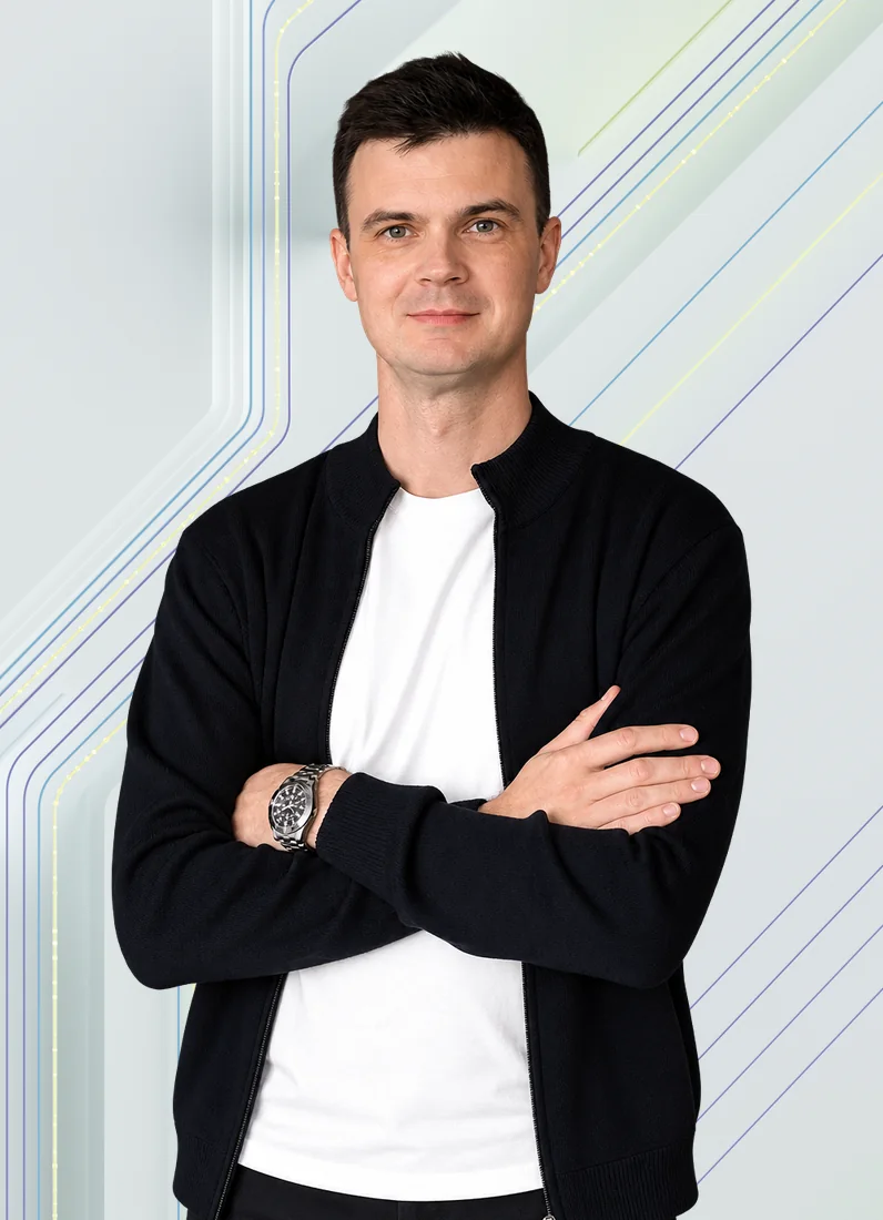 Денис Голованов